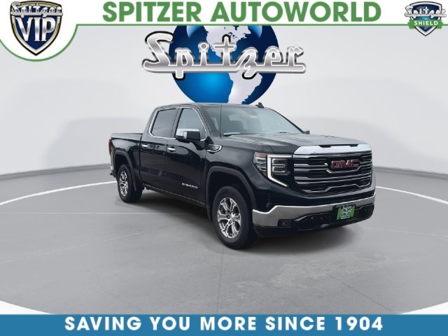 Used 2025 Black GMC SLT image 2