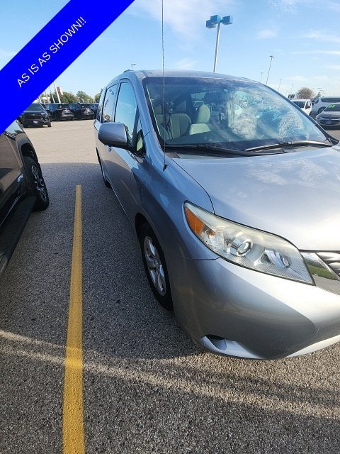 Used 2011 Silver Toyota LE image 1