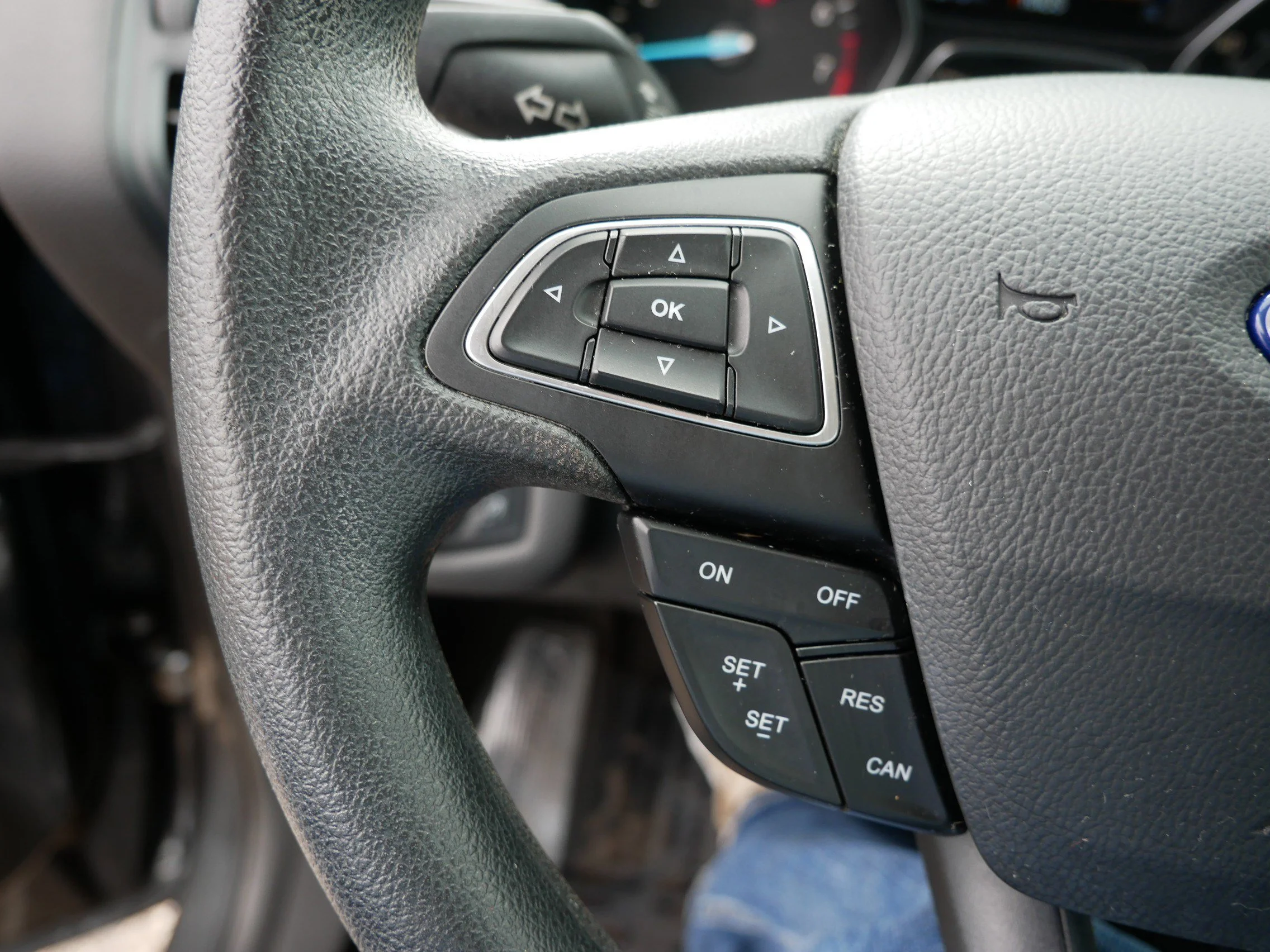 Used 2019 Magnetic Ford S image 28
