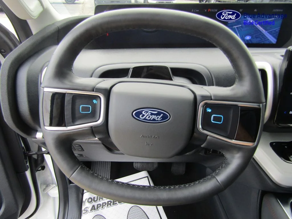 Certified Used 2025 Star White Ford Active image 20