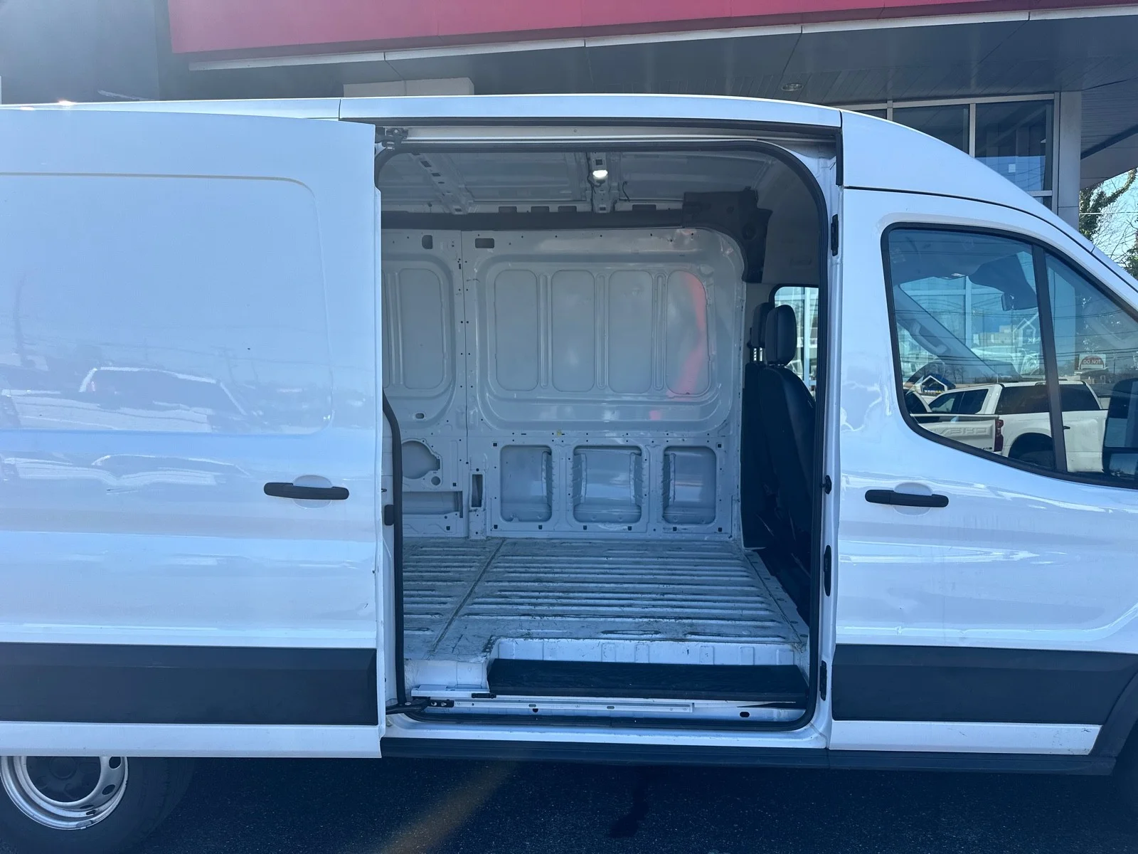 Used 2021 WHITE Ford  image 9