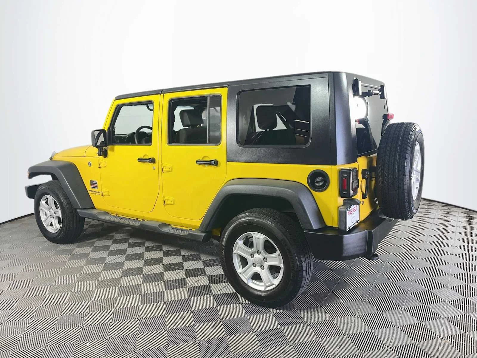 Used 2009 Detonator Yellow Jeep X image 6