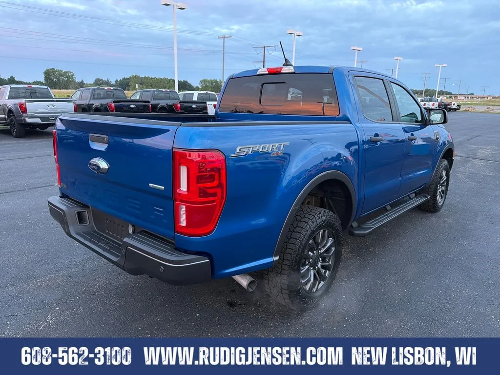 Used 2019 Blue Ford XLT image 5