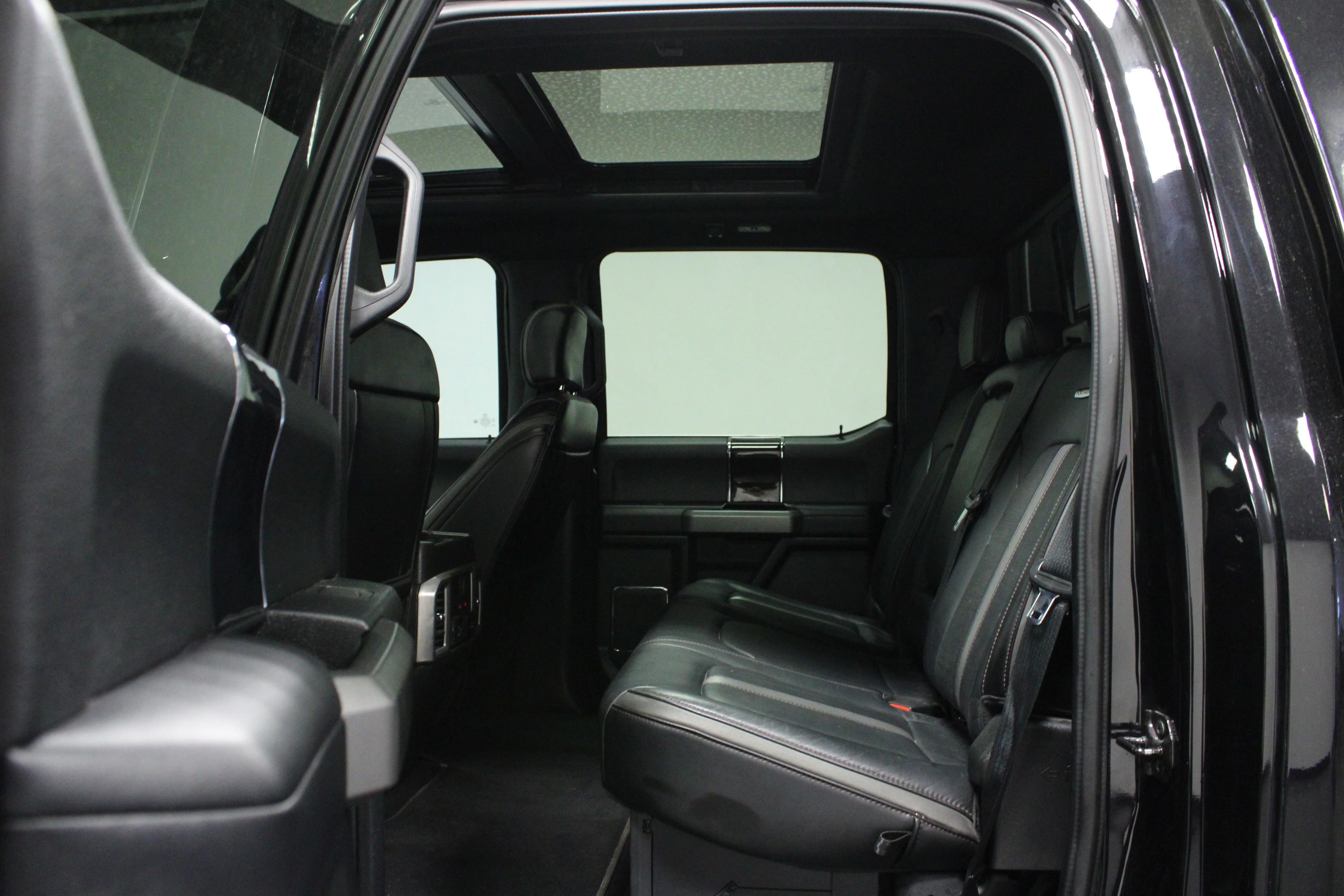 Used 2021 Agate Black Metallic Ford Platinum image 13