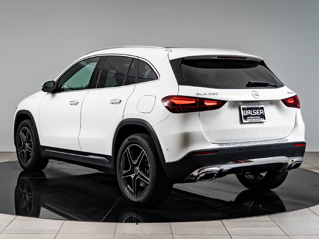 New 2026 Polar White Mercedes-Benz GLA 250 image 6
