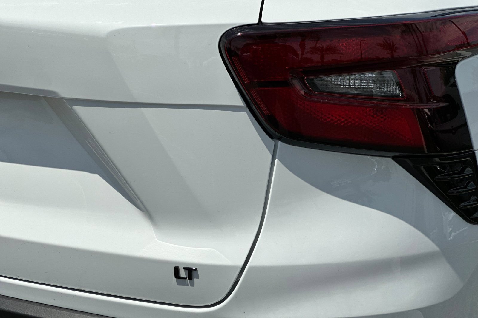 New 2026 Summit White Chevrolet LT image 26