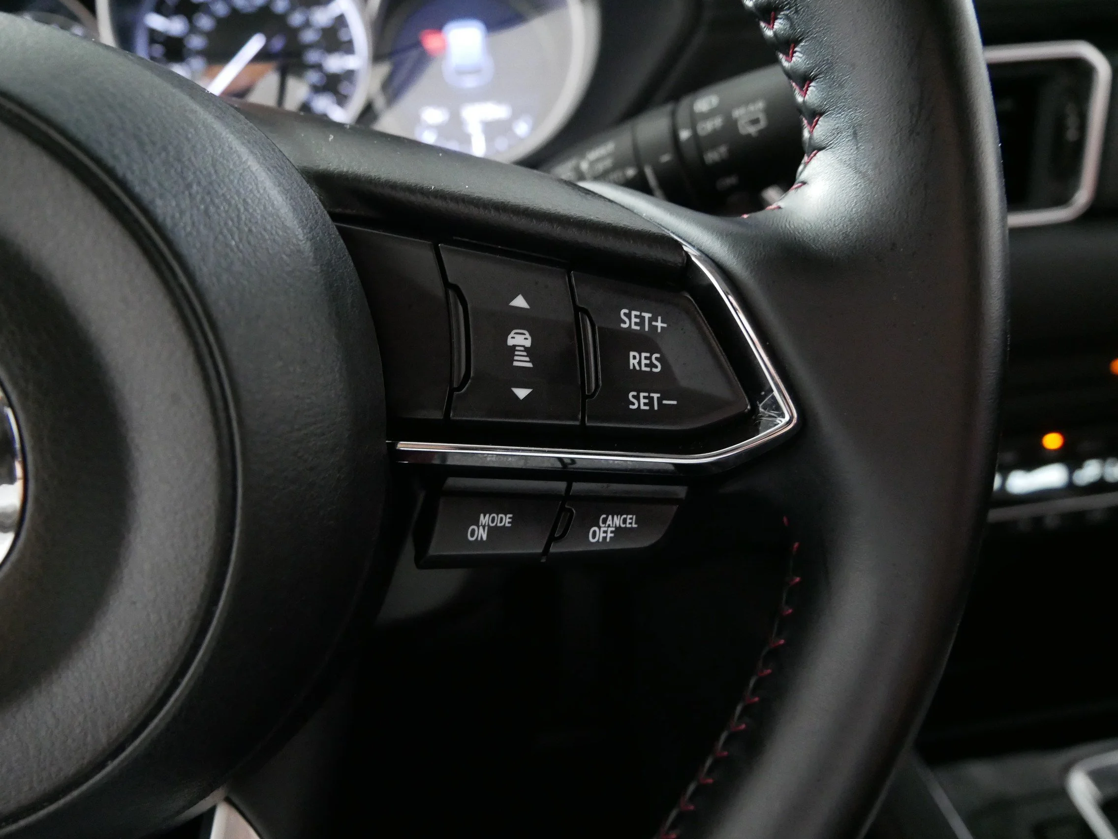 Used 2025 Polymetal Gray Metallic Mazda 2.5 S Carbon Edition image 29