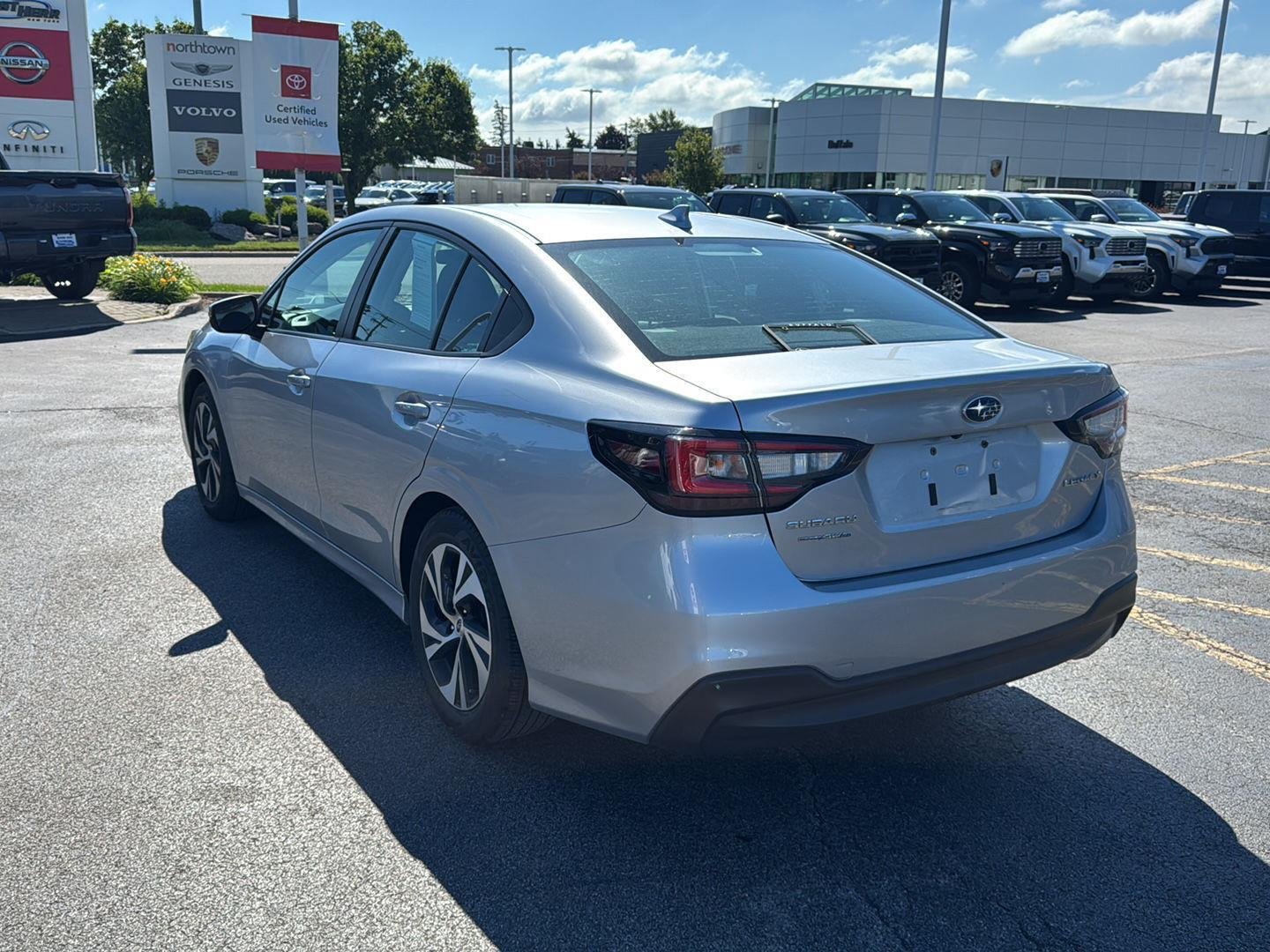 Used 2024 Ice Silver Metallic Subaru Premium image 4