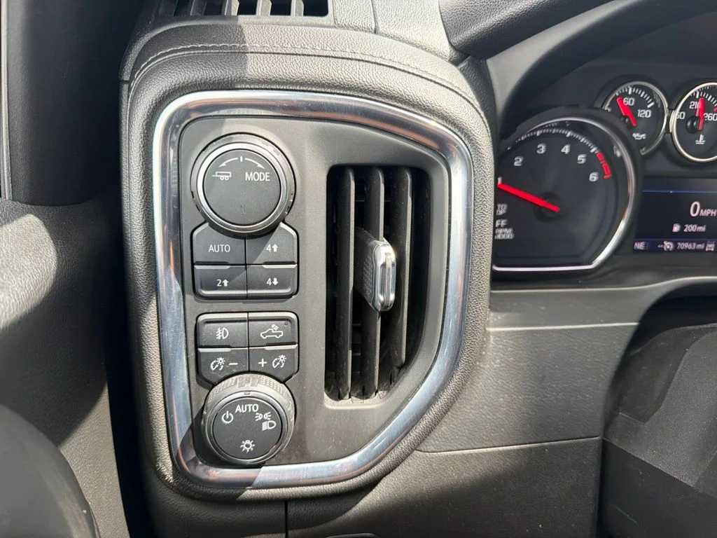 Used 2021 Blue Chevrolet RST image 14