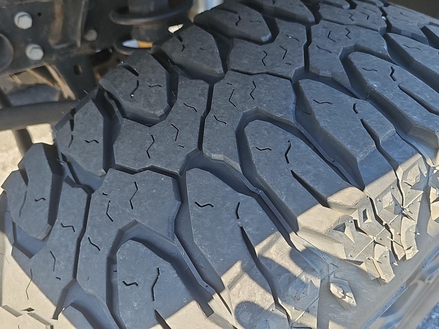 Used 2018 Mojito! Clearcoat Jeep Sport image 11