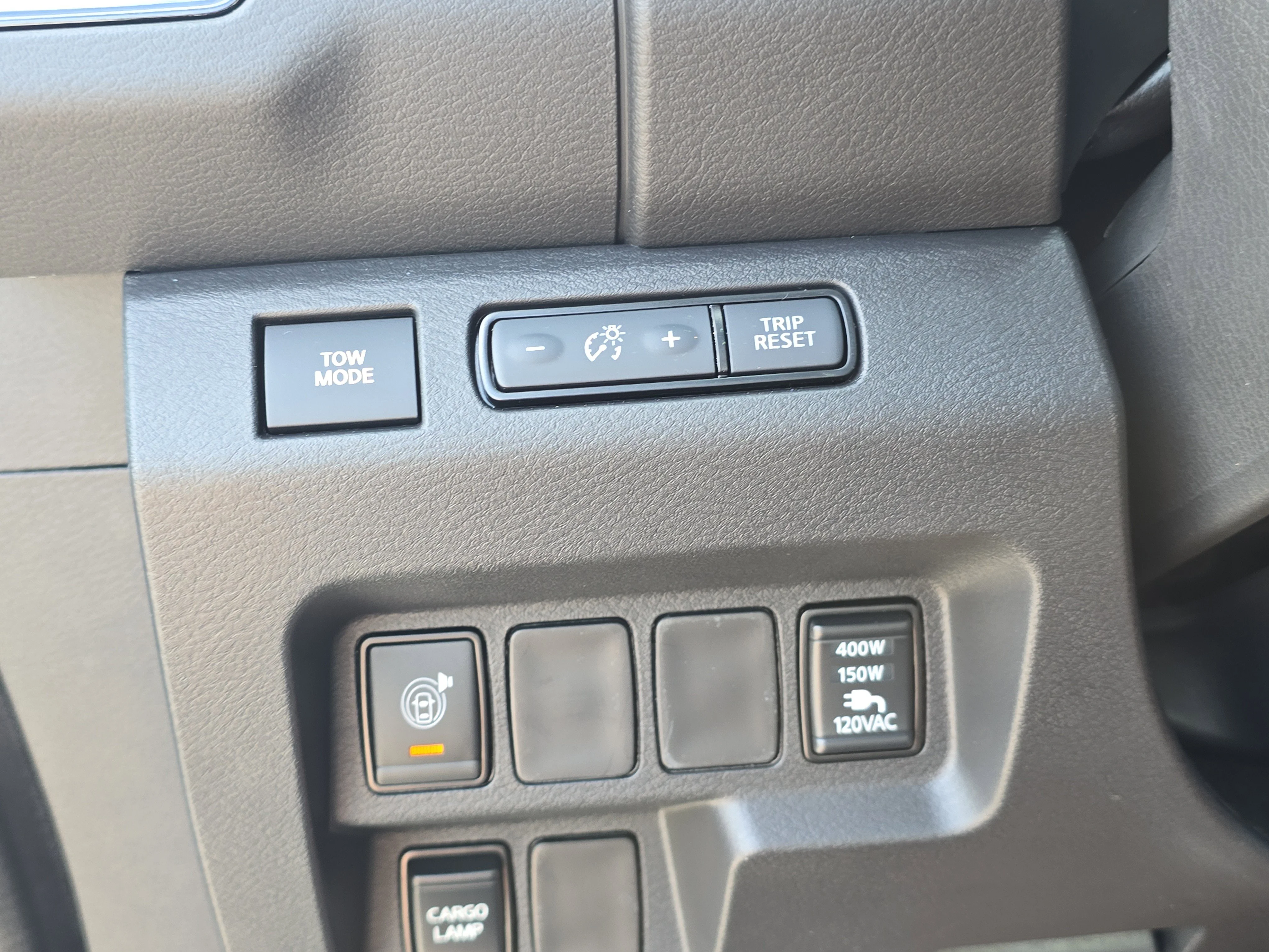 New 2026 Super Black Nissan Crew Cab PRO-X® image 29