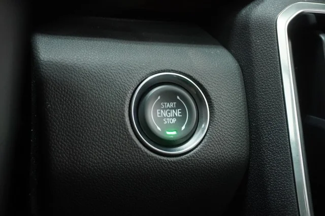 2026 GMC Acadia Denali Ultimate - Photo 33