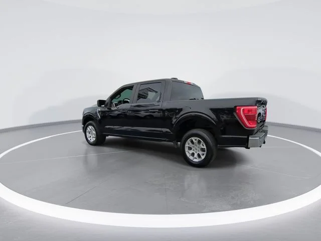 Used 2023 Black Ford XLT image 6