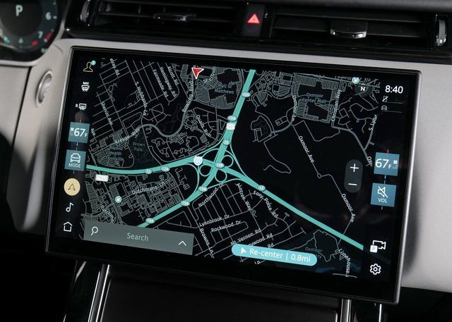 New 2026 Santorini Black Land Rover Dynamic SE image 15