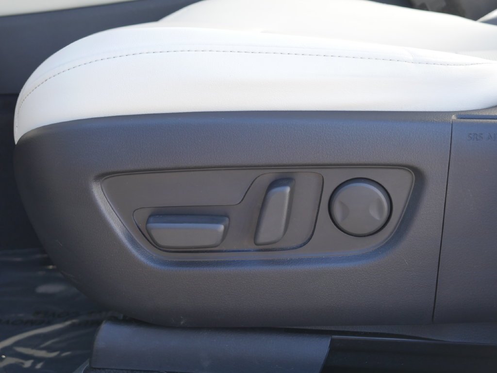 Certified Used 2024 White Mazda Premium Plus image 17