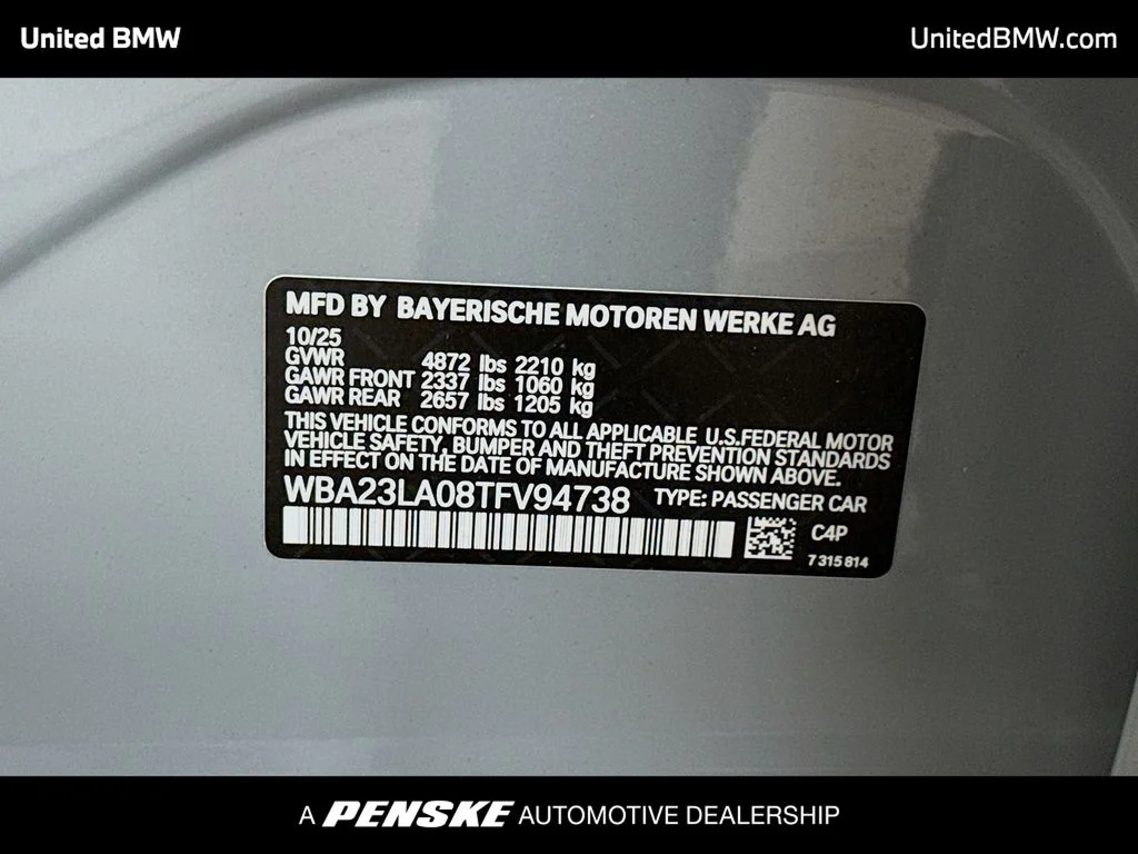 2026 BMW 3 Series 330i - Photo 16