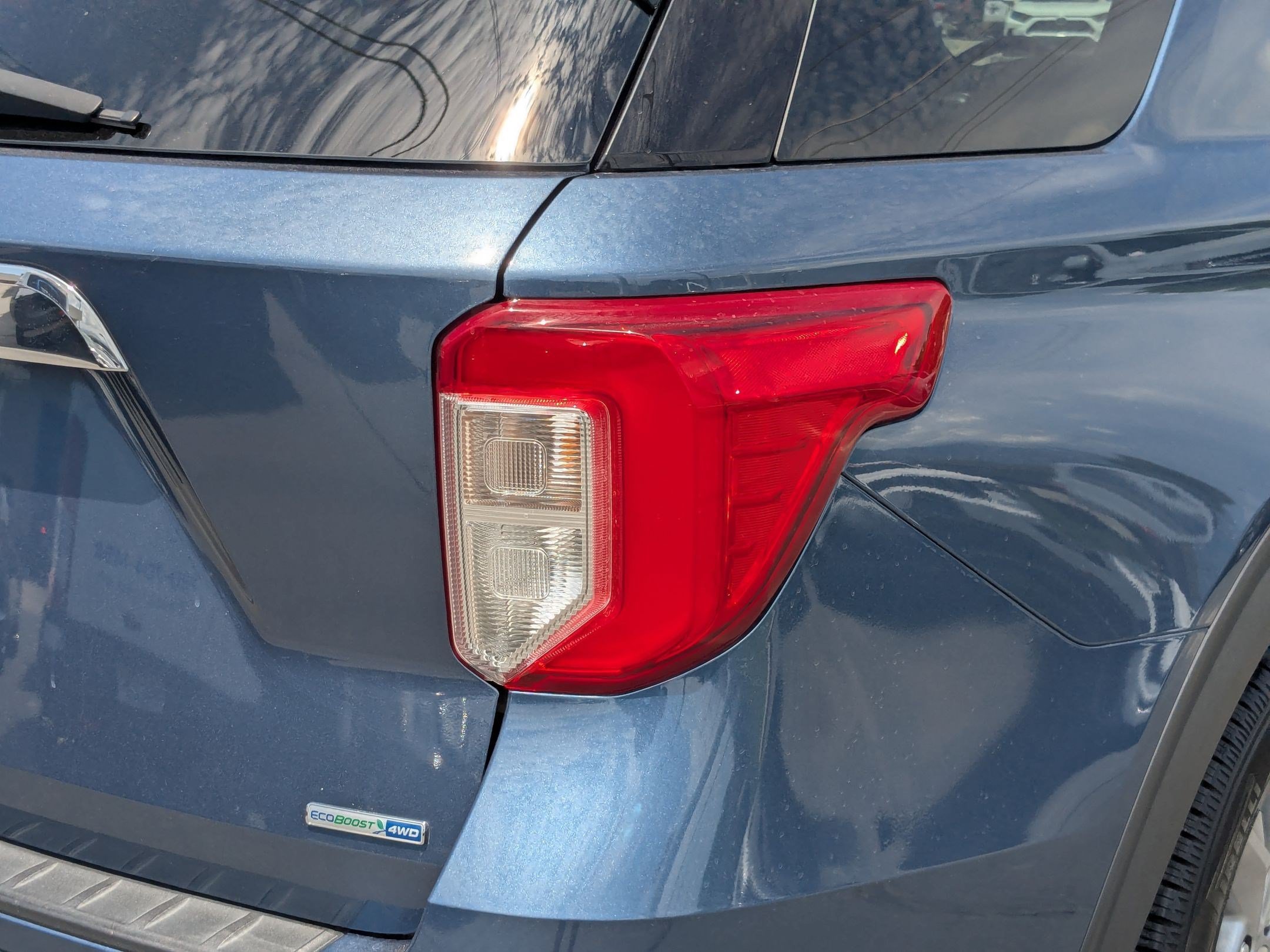 Used 2020 Blue Metallic Ford XLT image 12