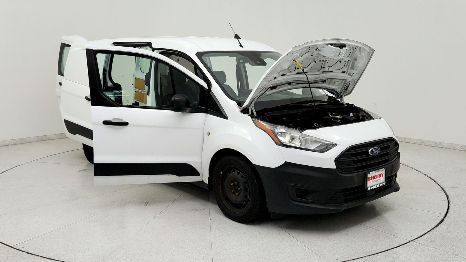 Used 2020 White Ford XL image 11