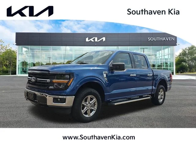 Used 2025 Blue Ford XLT image 1