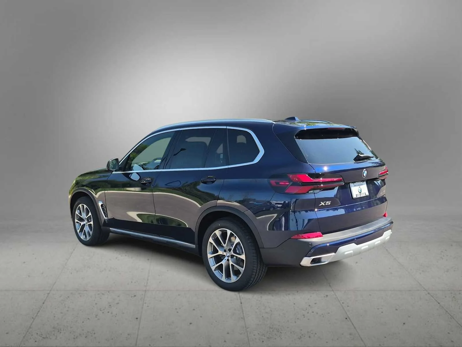 New 2026 Tanzanite Blue II Metallic BMW xDrive40i image 6