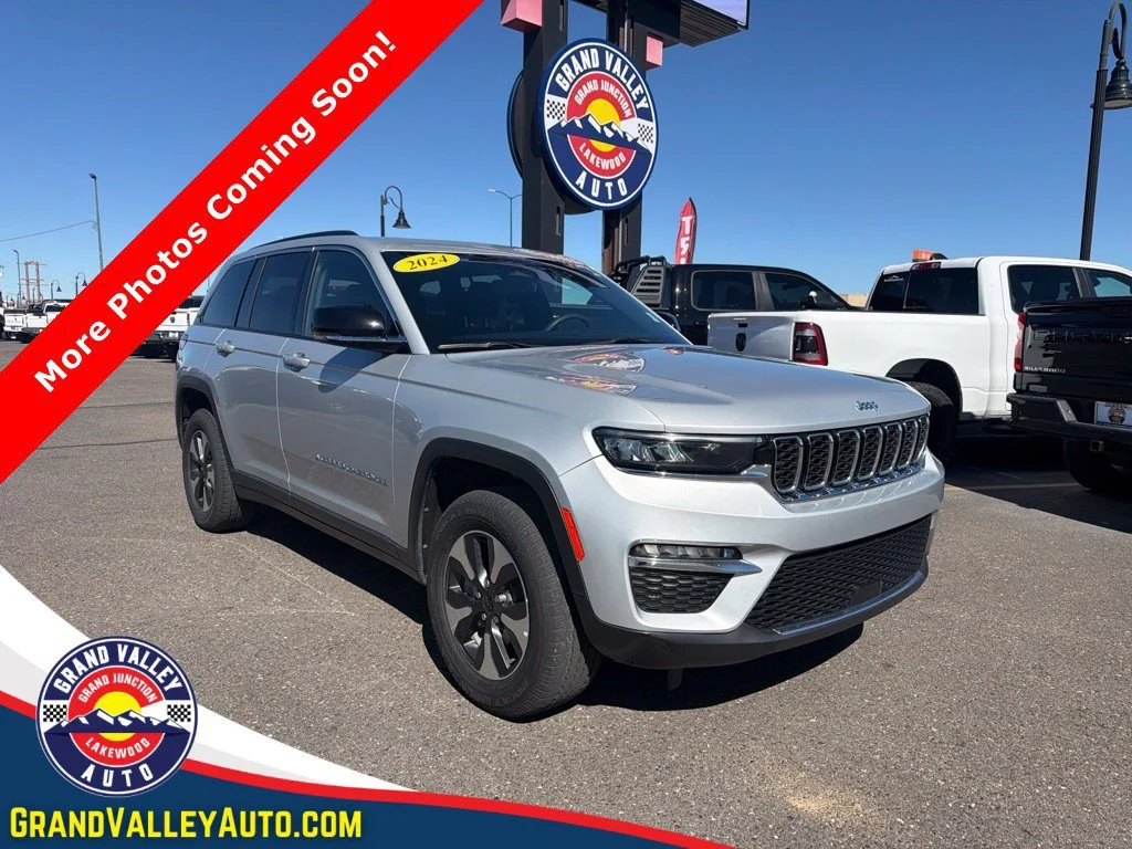 Used 2024 Silver Jeep 4xe image 1