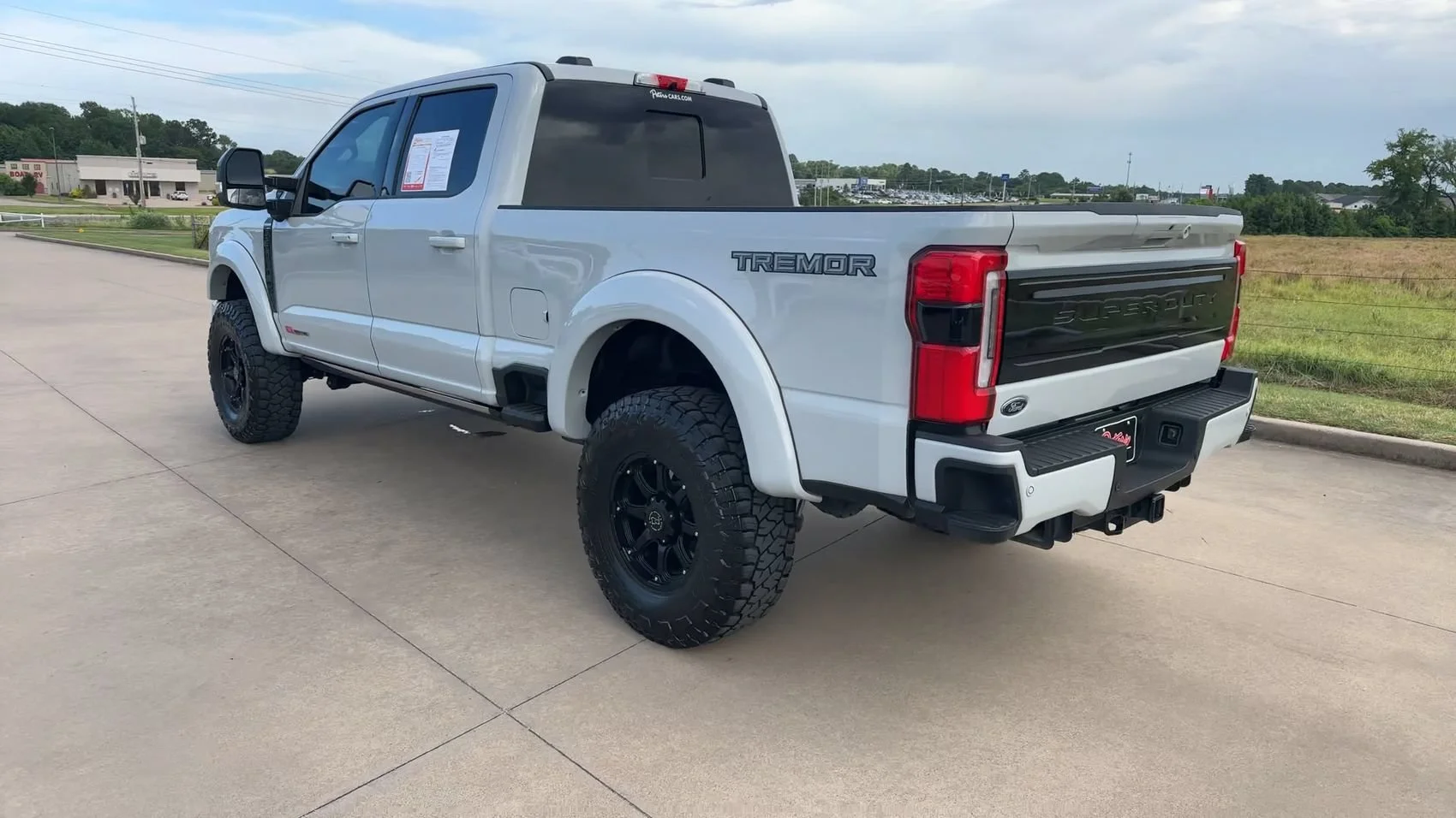 Used 2025 Avalanche Ford Platinum image 7