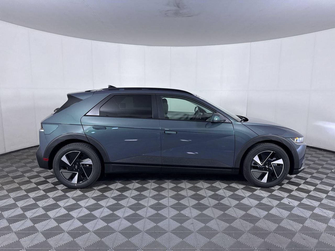 New 2027 Digital Teal Hyundai SEL image 4