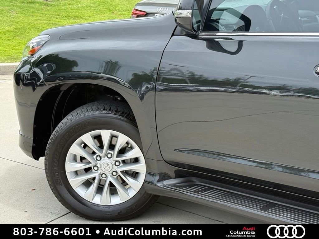 Used 2023 Black Lexus 460 image 8