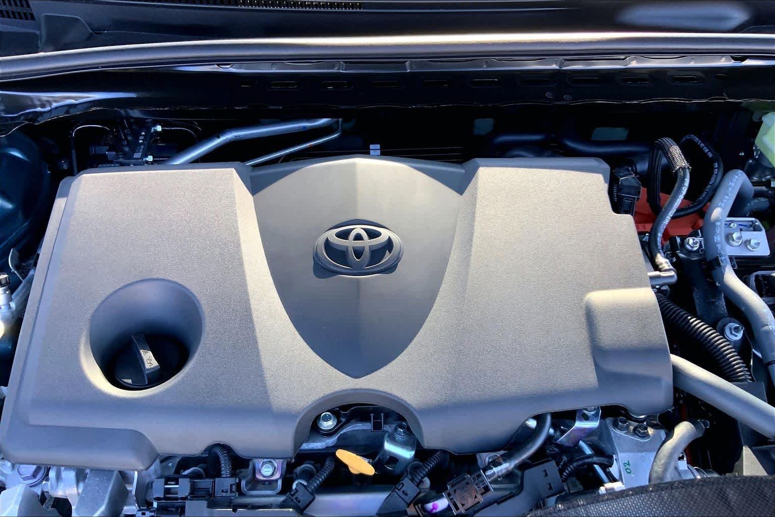 New 2026 Ocean Gem Toyota XLE image 17