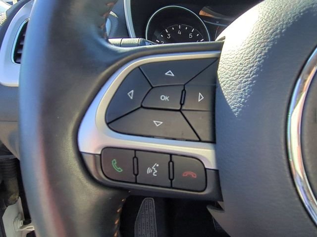 Used 2019 White Clearcoat Jeep Latitude image 15