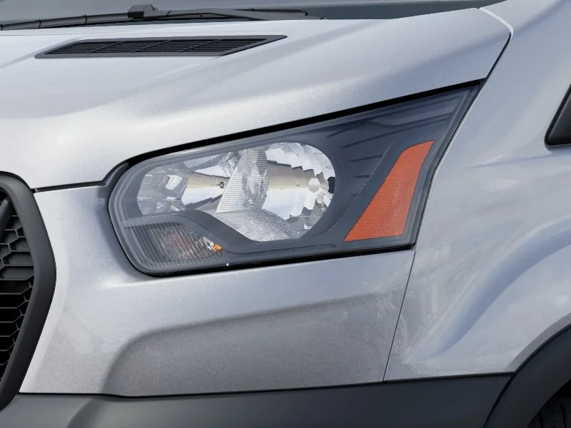 New 2027 Silver Metallic Ford Base image 18