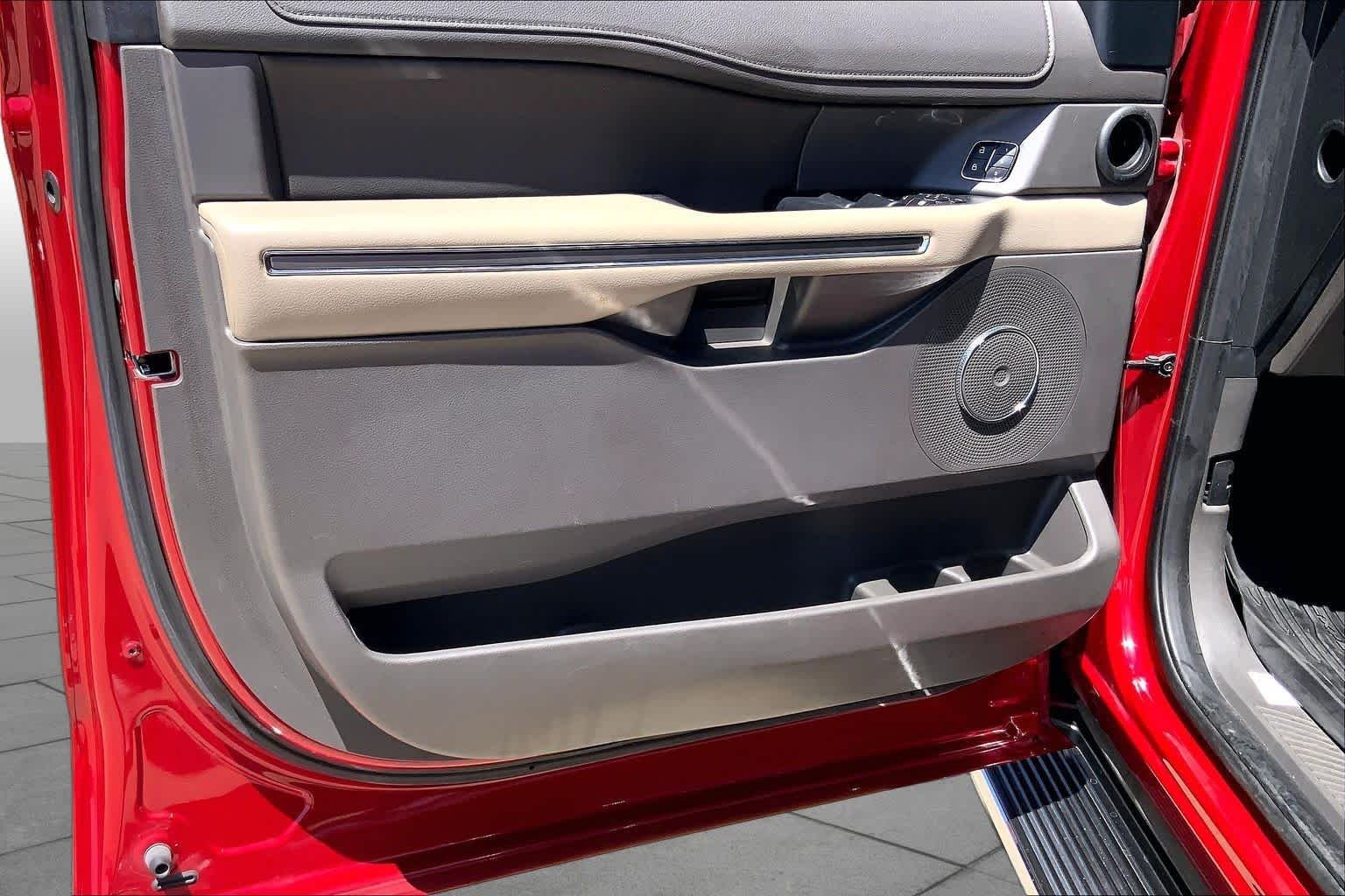 Used 2020 Rapid Red Metallic Tinted Clearcoat Ford XLT image 20