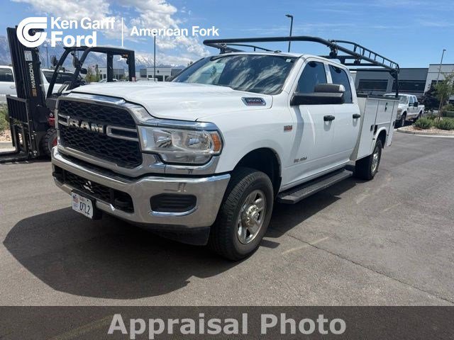 2022 RAM 3500 Tradesman 4X4 Crew Cab LWB's photo