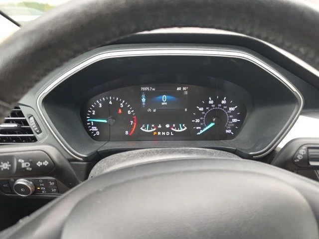 Used 2020 Black Metallic Ford SEL image 9