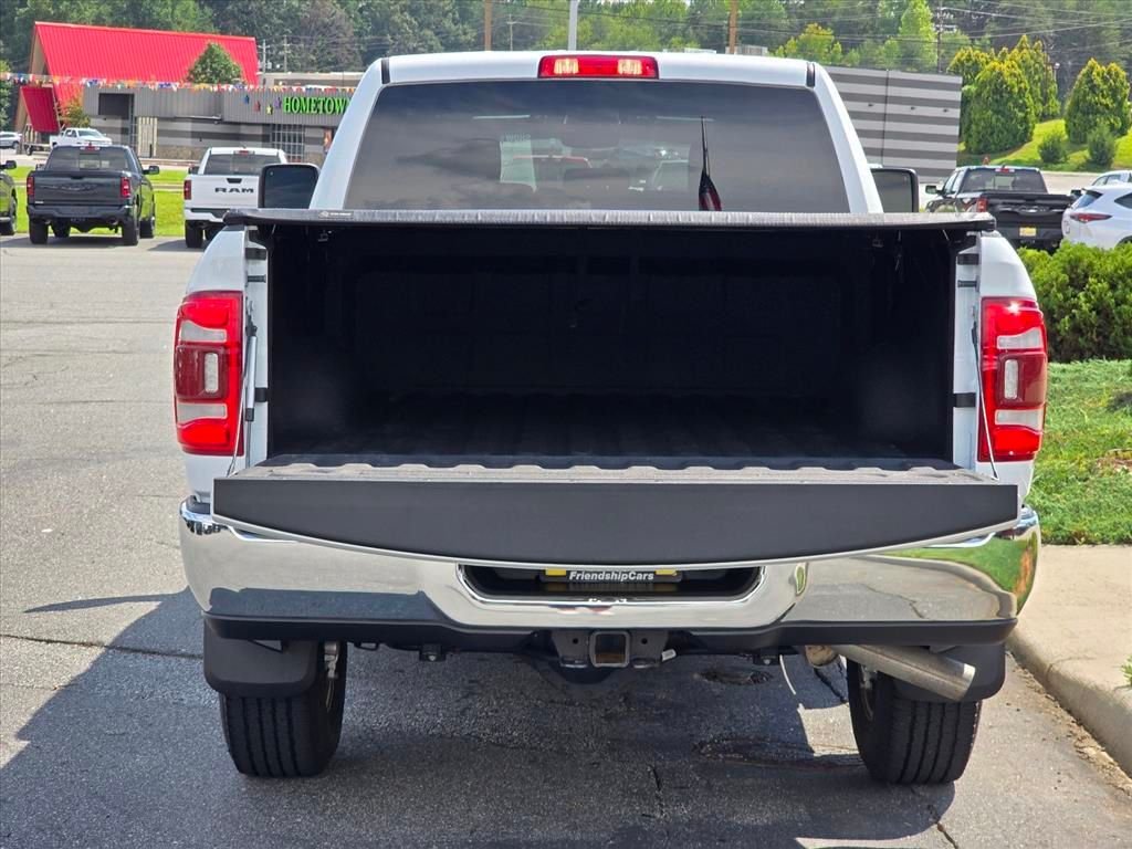 Used 2024 White Ram Big Horn image 24