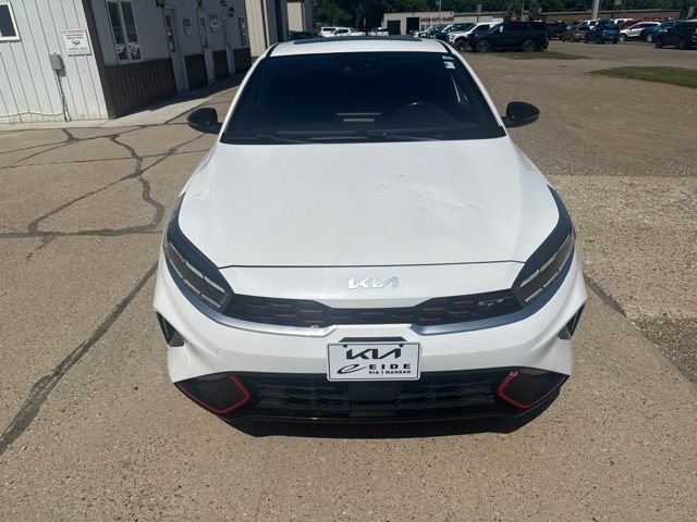 Used 2023 White Kia GT image 7
