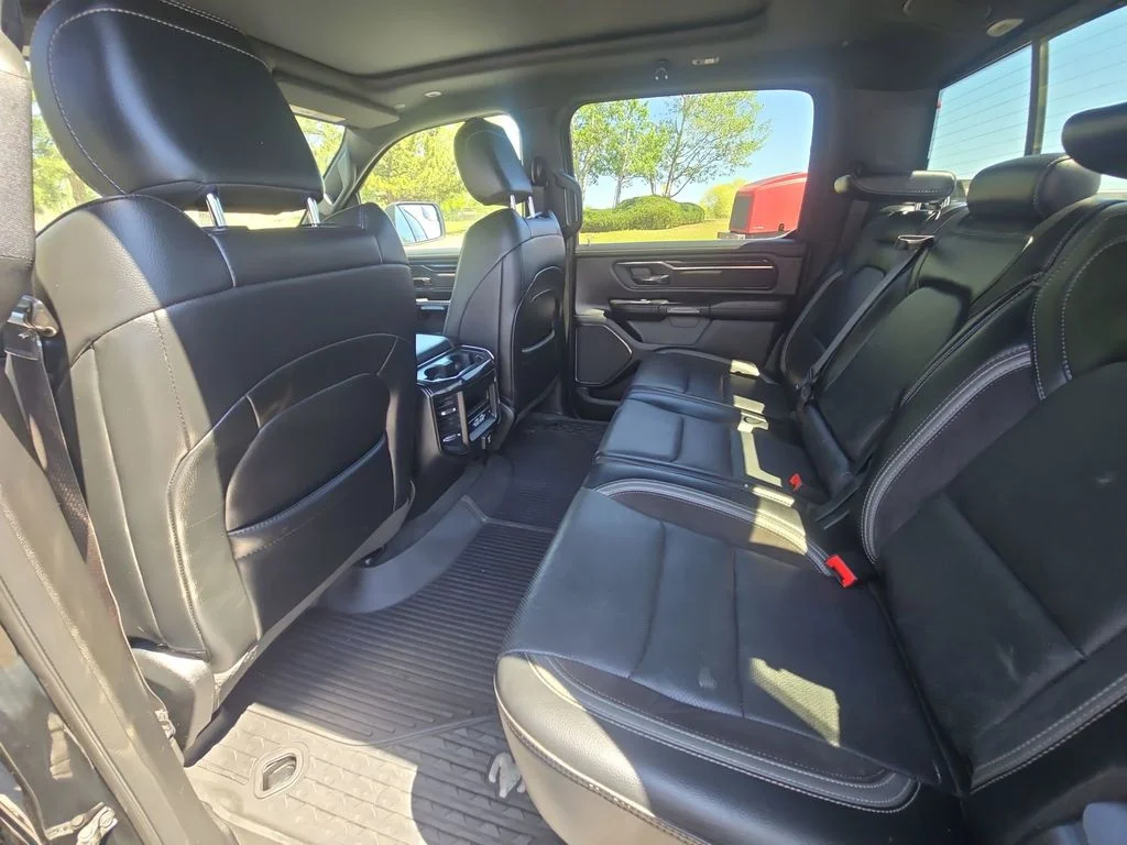 Used 2022 Diamond Black Ram Laramie image 41