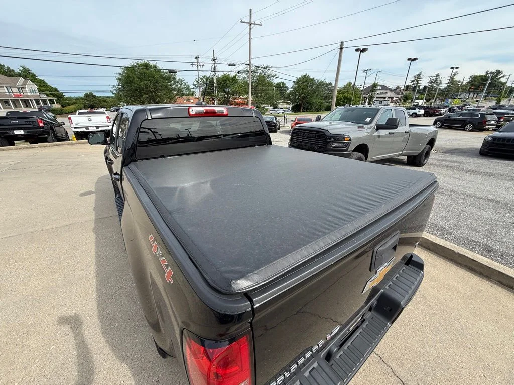Used 2020 Black Chevrolet LT image 8
