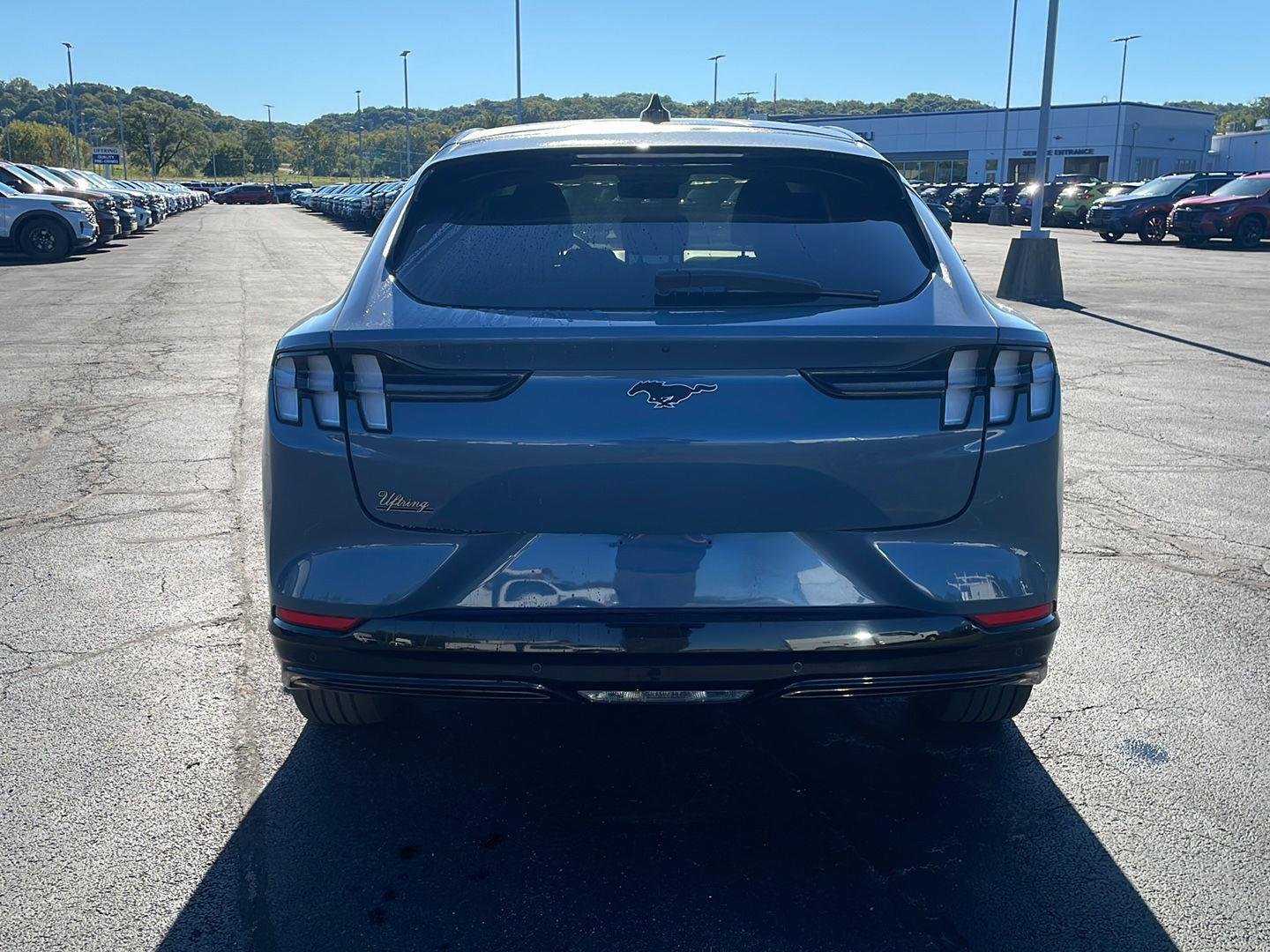 Used 2023 Vapor Blue Metallic Ford Premium image 4