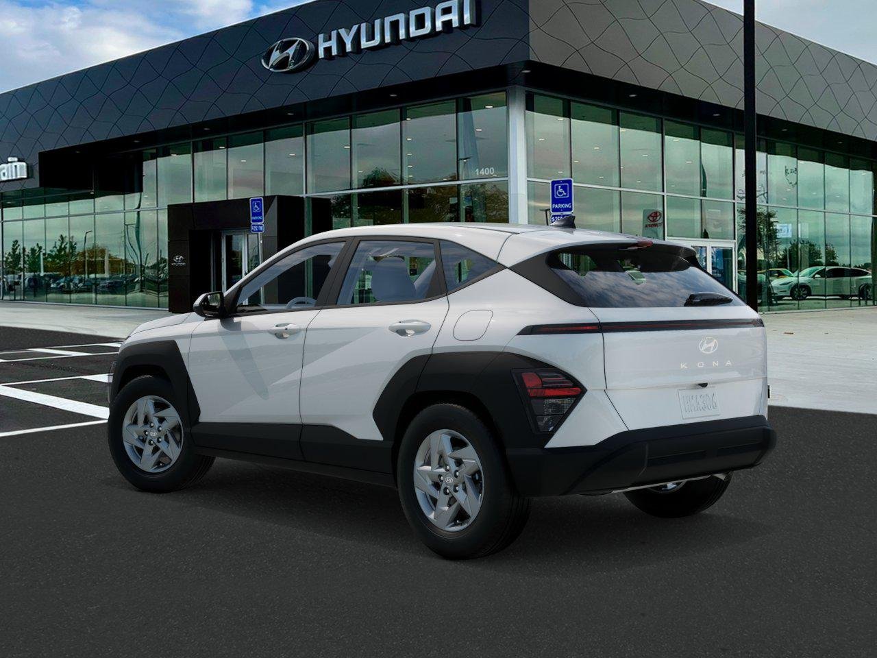New 2027 Atlas White Hyundai SE FWD image 5