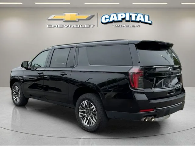 Used 2025 Black Chevrolet Z71 image 3