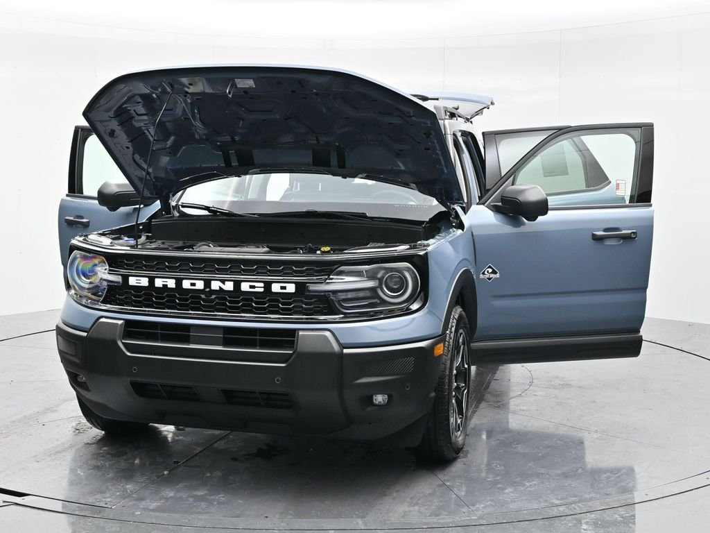 New 2026 Azure Gray Metallic Tri-Coat Ford Outer Banks® image 52