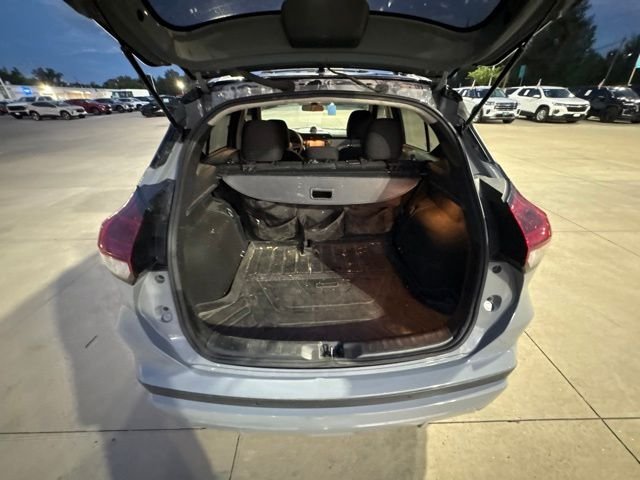 Used 2023 Gray Nissan SV image 17