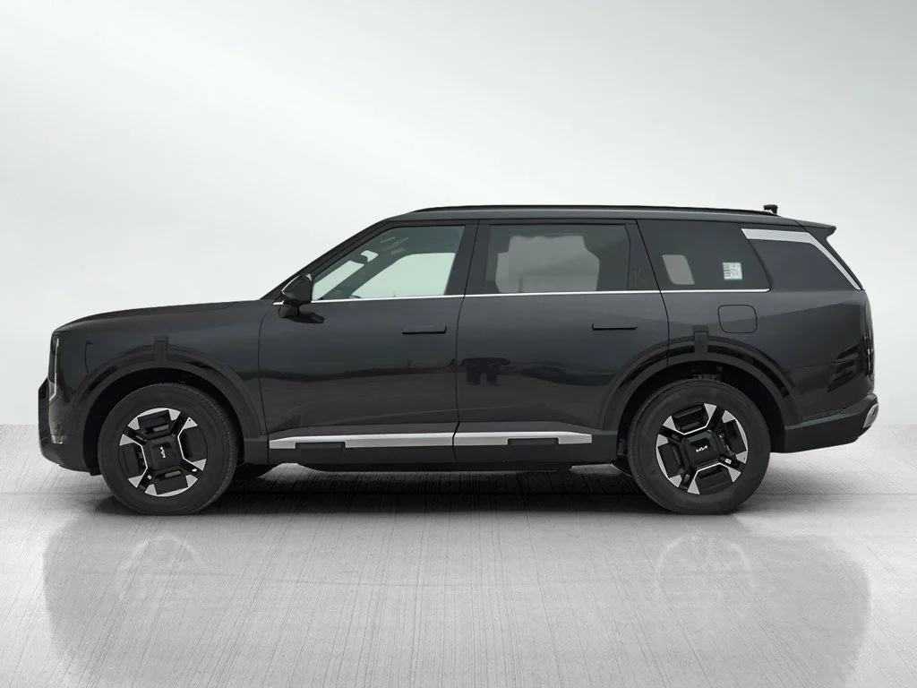 New 2027 Panthera Metal Kia EX AWD image 4
