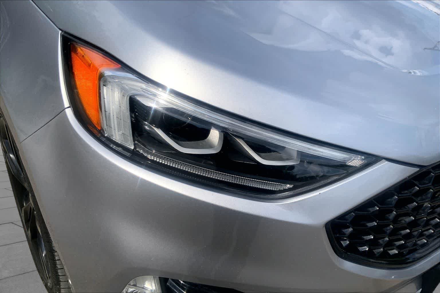 Used 2021 Iconic Silver Ford ST image 27
