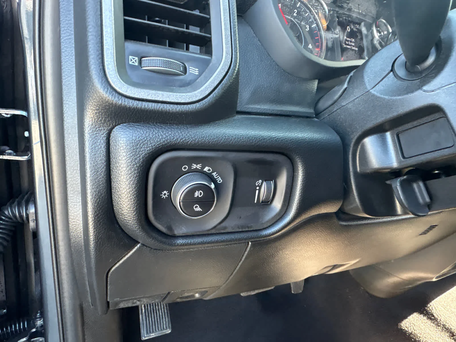 New 2026 Forged Blue Metallic Exterior Paint RAM Tradesman image 21