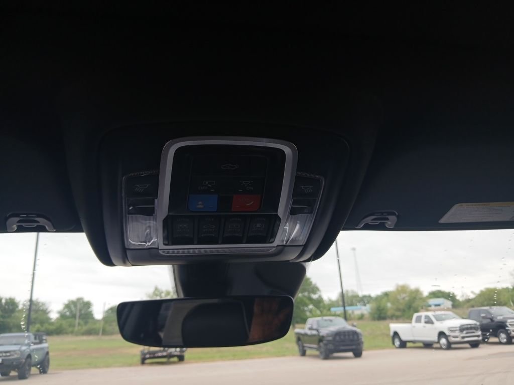 2026 RAM 1500 Laramie - Photo 22