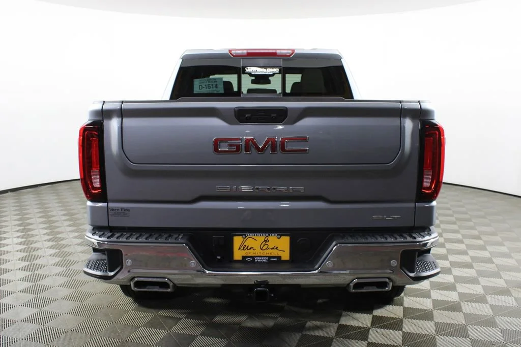 2026 GMC Sierra 1500 SLT - Photo 6