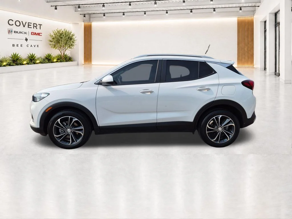 Used 2023 White Buick Select image 7
