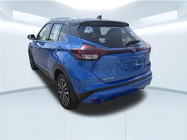 Used 2023 Blue Nissan SV image 12